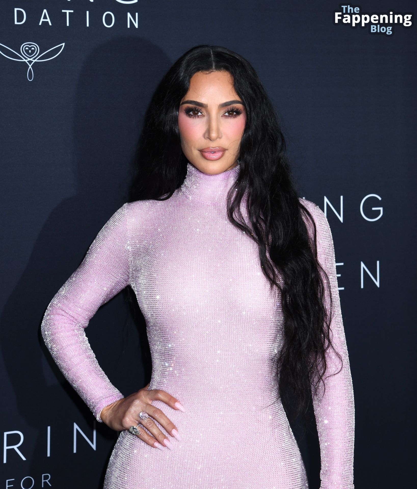 Kim-Kardashian-Sexy-44-The-Fappening-Blog.jpg