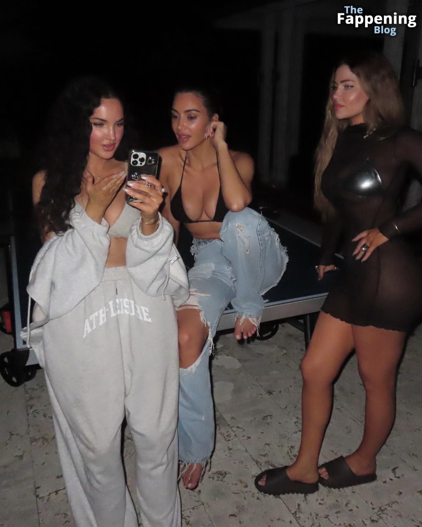 Kim-Kardashian-Sexy-5-The-Fappening-Blog-3.jpg