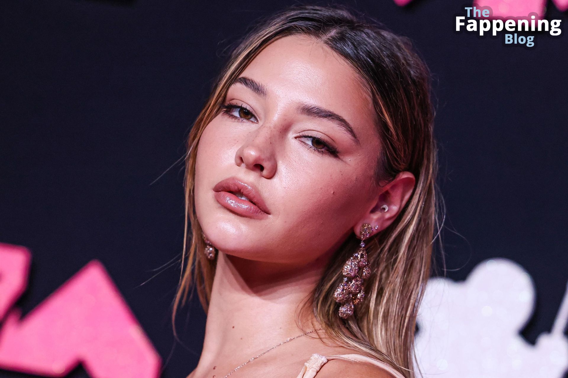 Madelyn Cline Looks Hot at the 2023 MTV Video Music Awards (78 Photos)