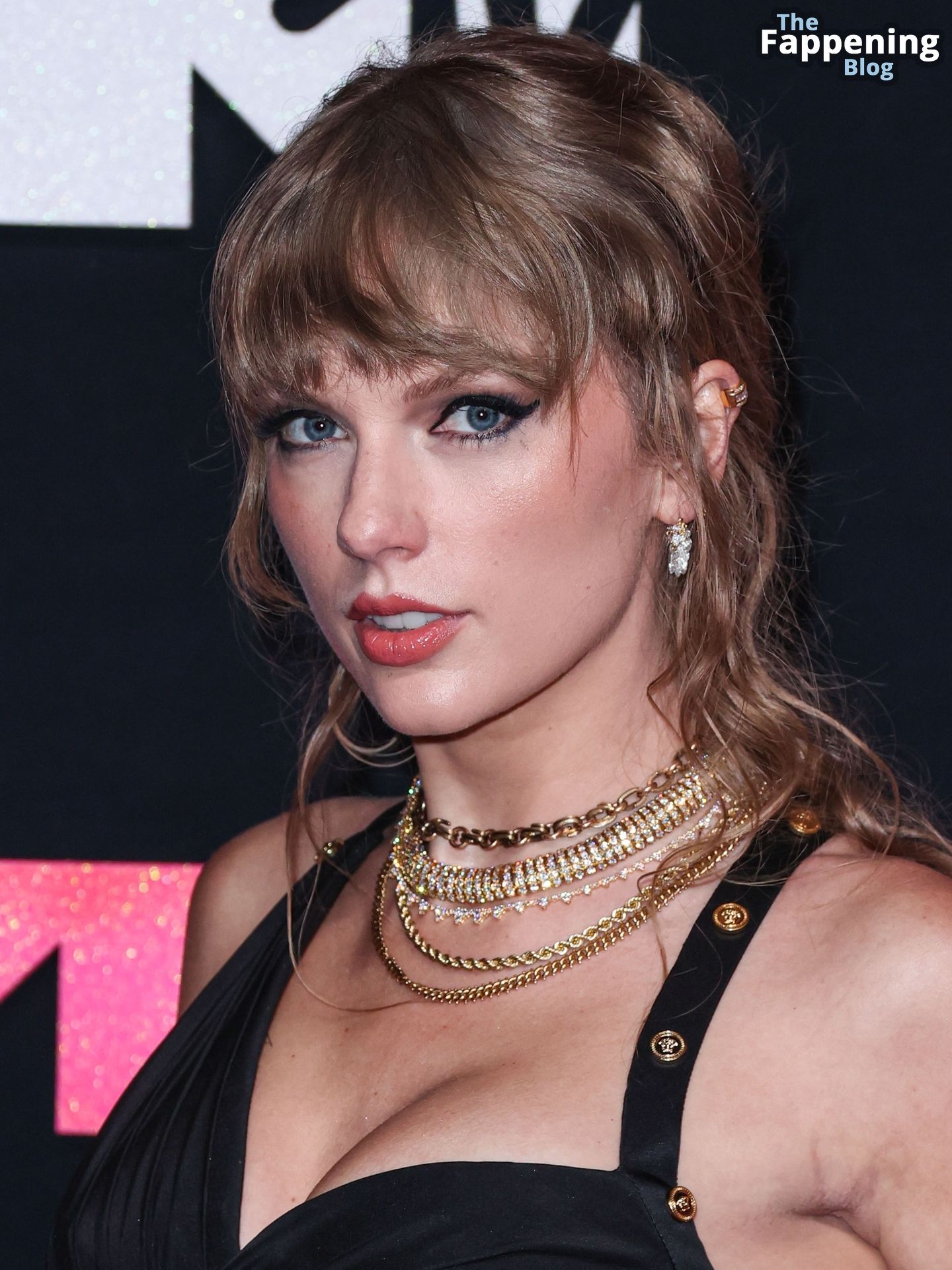 Taylor-Swift-Sexy-38-The-Fappening-Blog.jpg