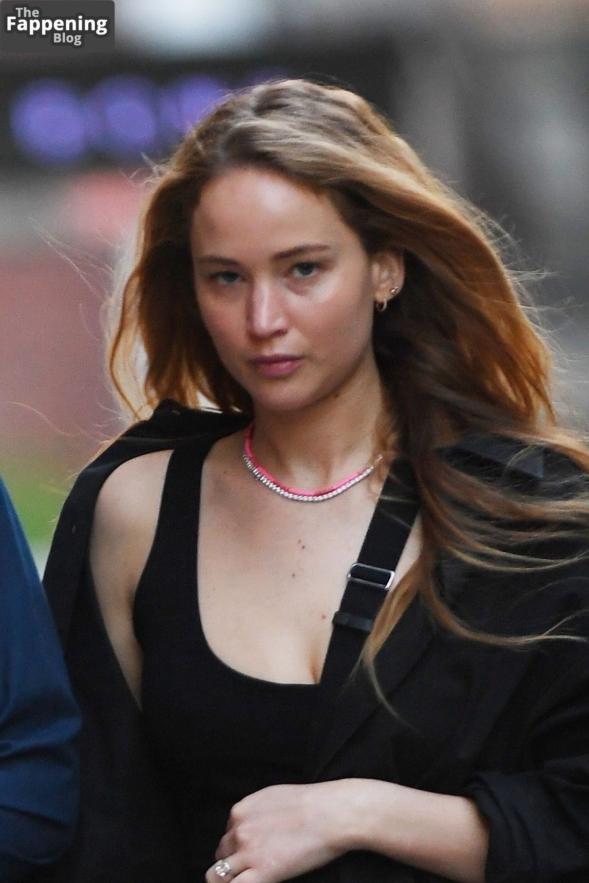 Jennifer Lawrence Hot (8 Photos)