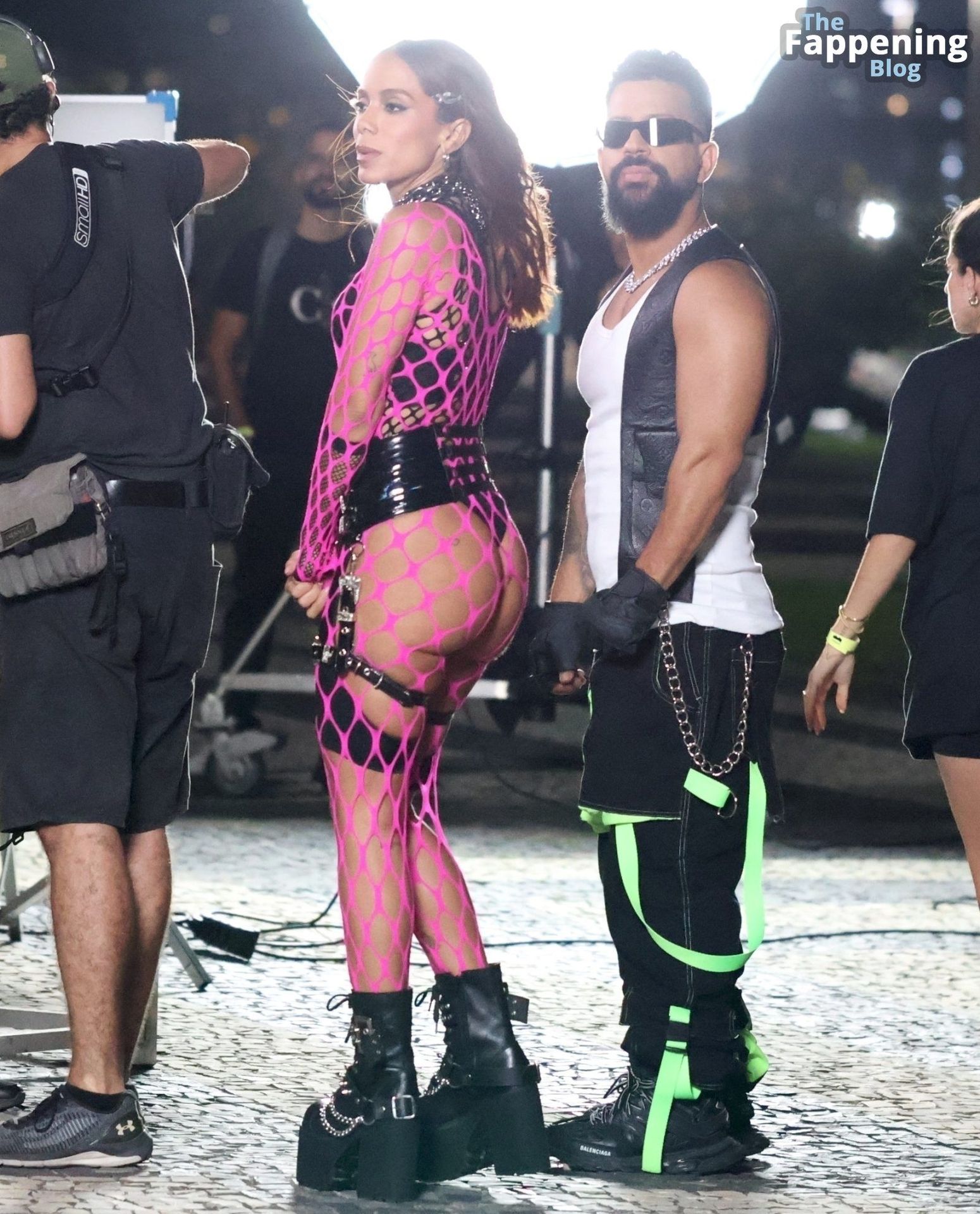 Anitta Shows Off Her Assets in a Pink &amp; Black Fishnet Outfit (30 Photos)