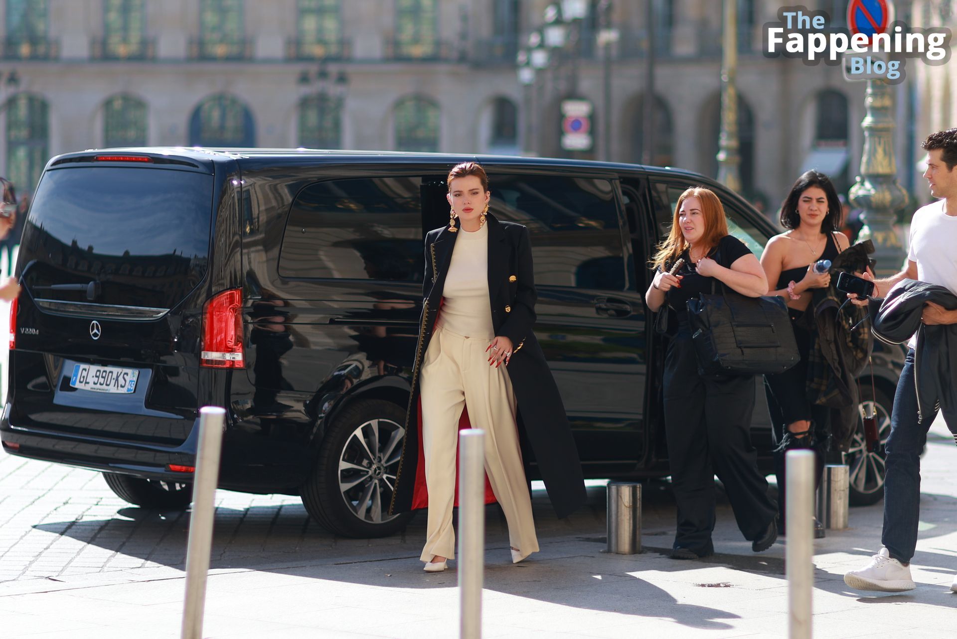Bella Thorne is Seen Arriving for Her Bridal Dress Fitting in Paris (29 Photos)