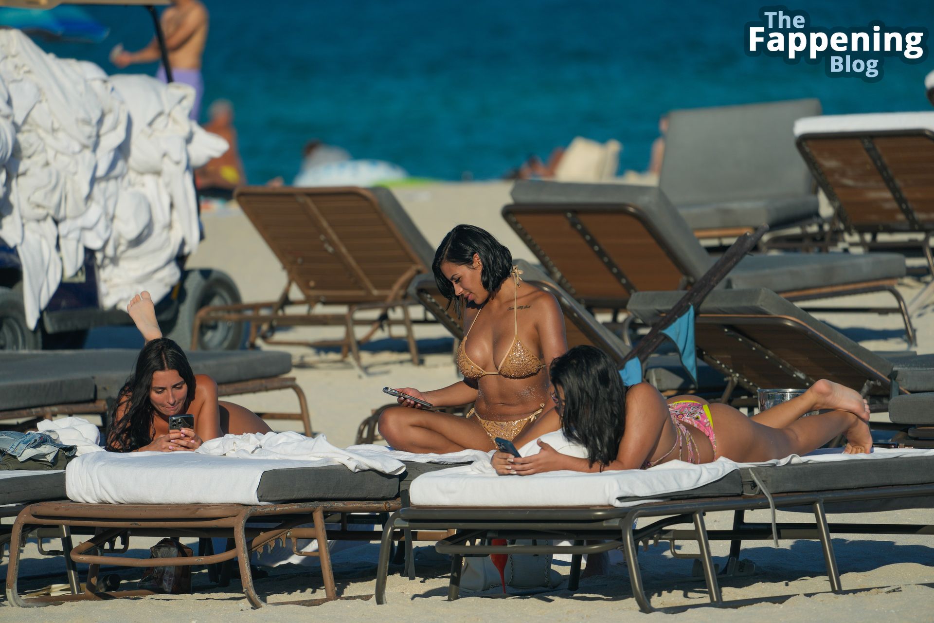Chaney Jones Shows Off Her Curvy Figure in a Bikini in Miami (26 Photos)