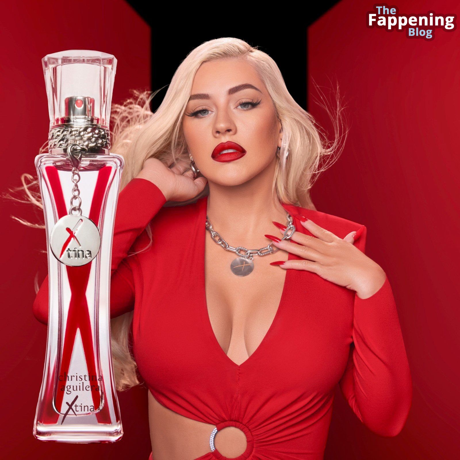 Christina Aguilera Promotes Her Xtina Fragrance (6 Photos)