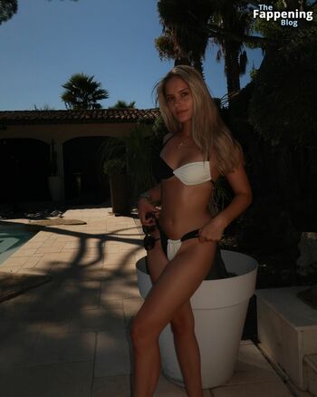 Davina Geiss / the_real_davina_geiss Nude Leaks Photo 27