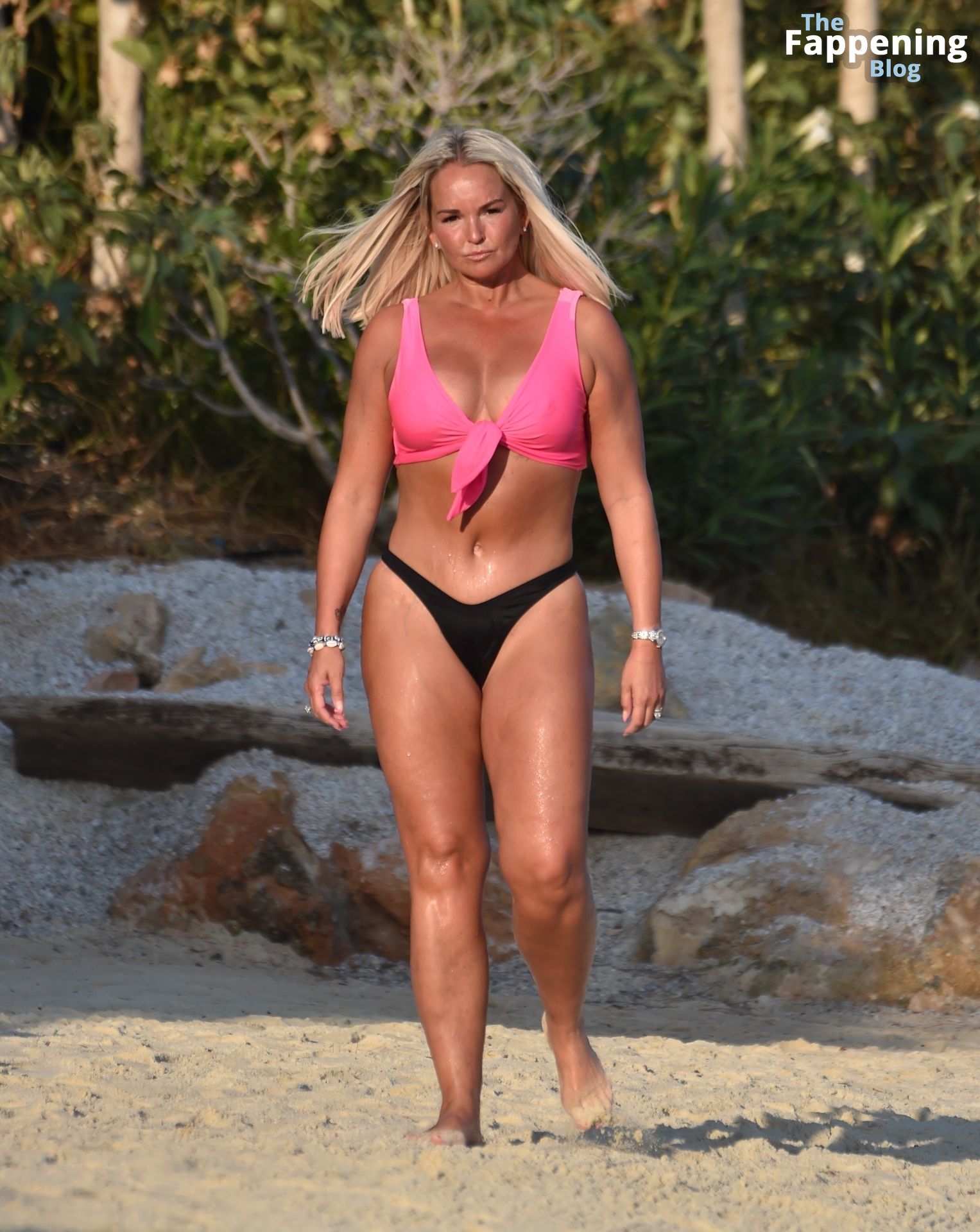 Jennifer Ellison Shows Off Her Sexy Figure in a Pink Bikini While on Holiday in Turkey (49 Photos)