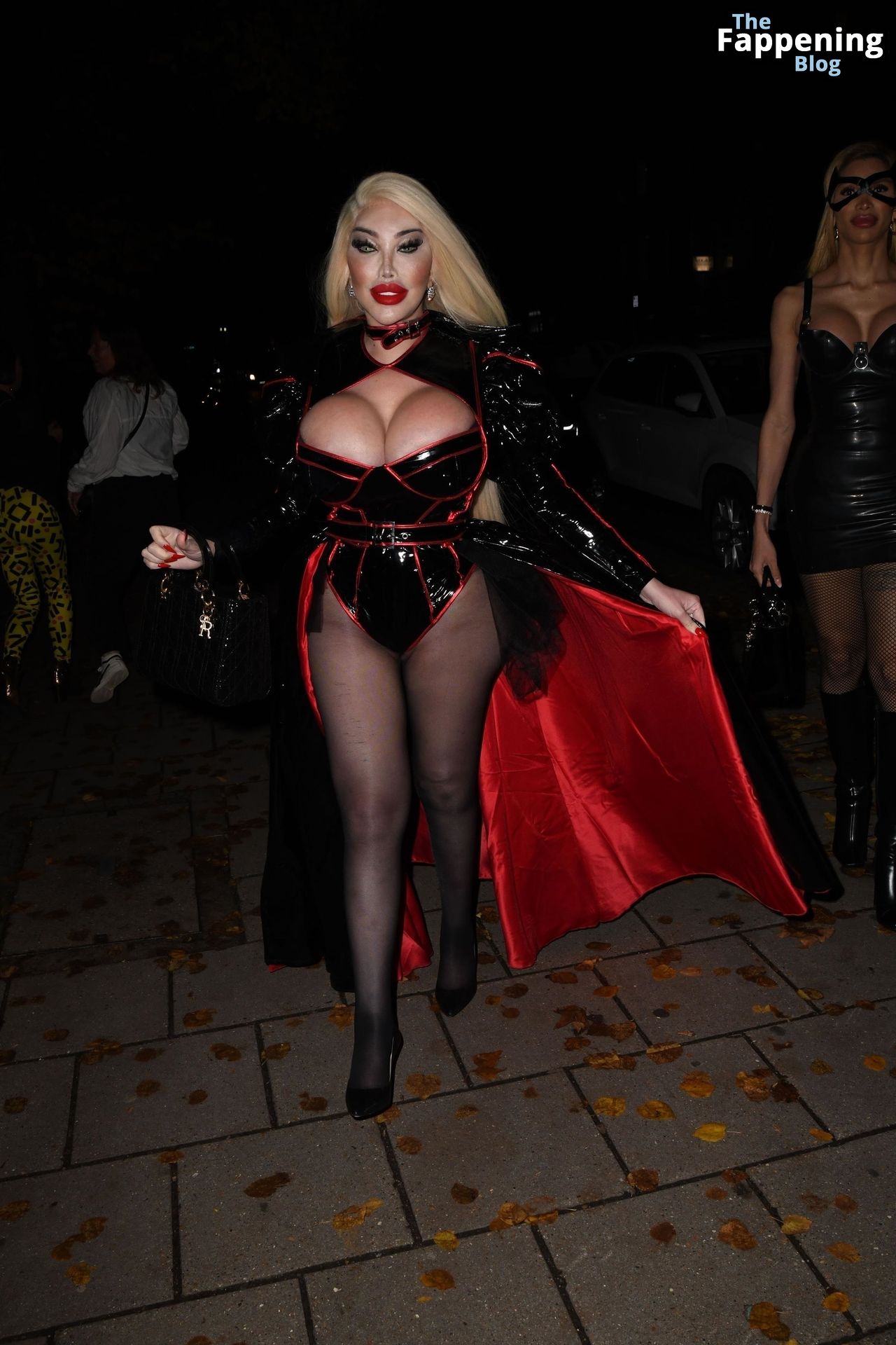 Jessica Alves Goes Out For Halloween in London (26 Photos)