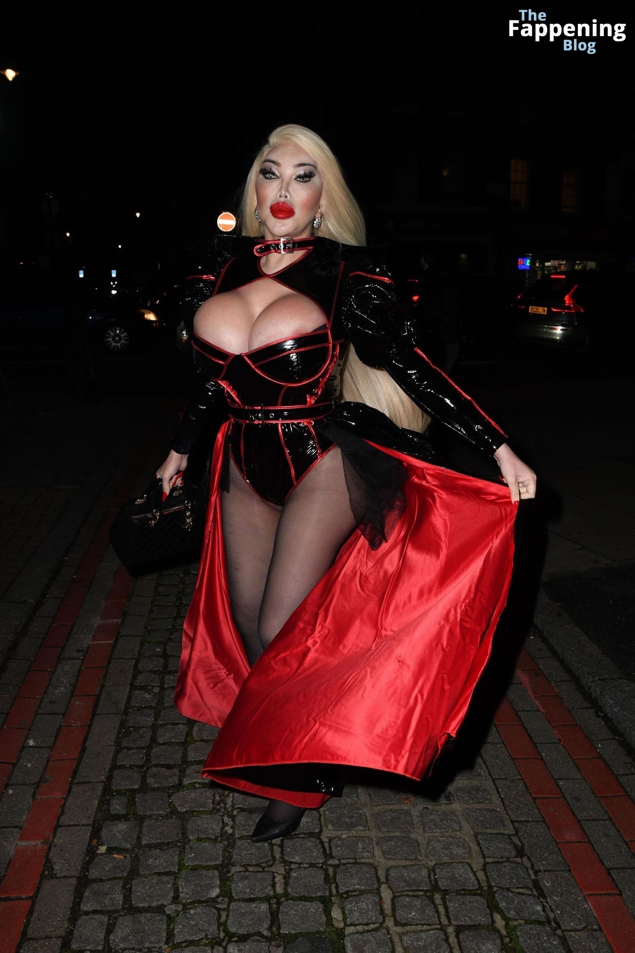 Jessica Alves Goes Out For Halloween in London (26 Photos)