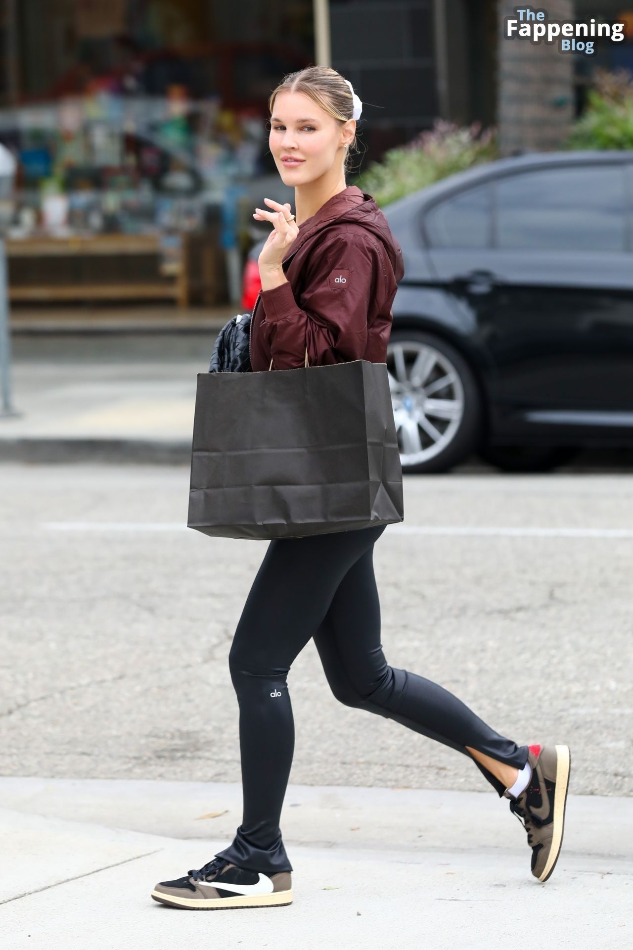 Joy Corrigan Proudly Displays Her Toned Physique While Shopping in Beverly Hills (30 Photos)