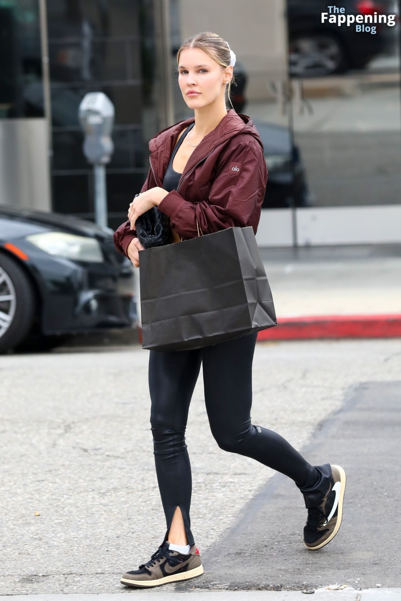 Joy Corrigan Proudly Displays Her Toned Physique While Shopping in Beverly Hills (30 Photos)