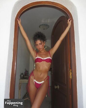 Liana Marisa / lianatambini Nude Leaks Photo 58