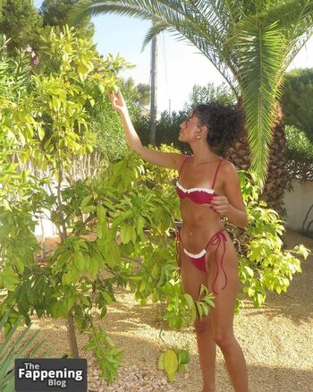 Liana Marisa / lianatambini Nude Leaks Photo 54