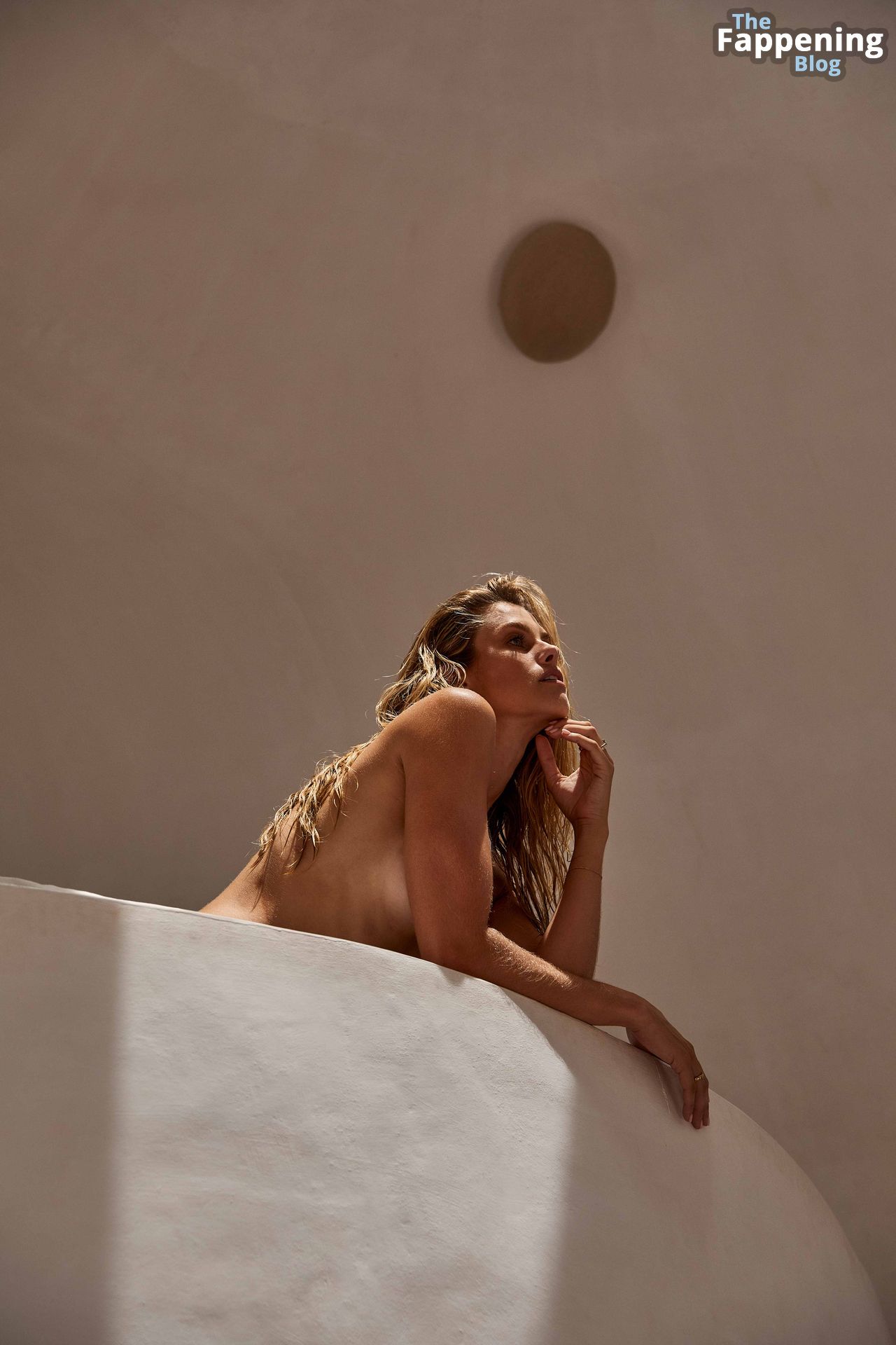 Natalie Roser Nude &amp; Sexy – Series Magazine Issue 44 (30 Photos)