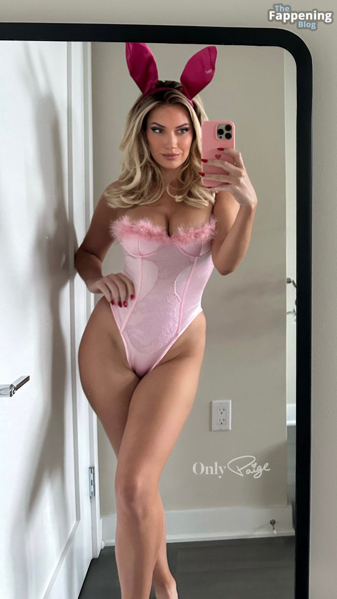 Paige Spiranac Hot Onlyfans 7 Photos Thefappening