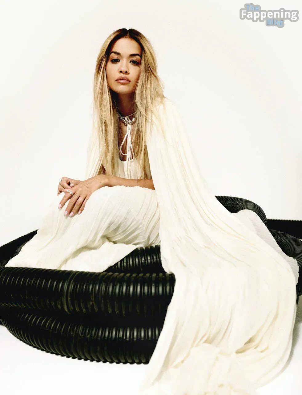 Rita Ora Sexy – L’Officiel Brasil November 2023 Issue (17 Photos)