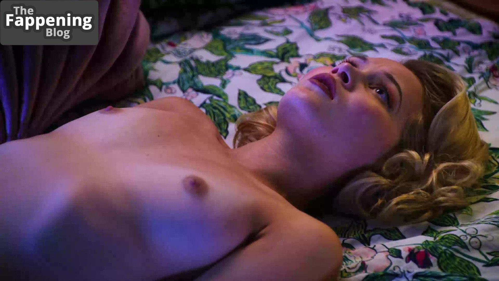 Kelli Berglund Nude &amp; Sexy – Now Apocalypse (10 Pics)
