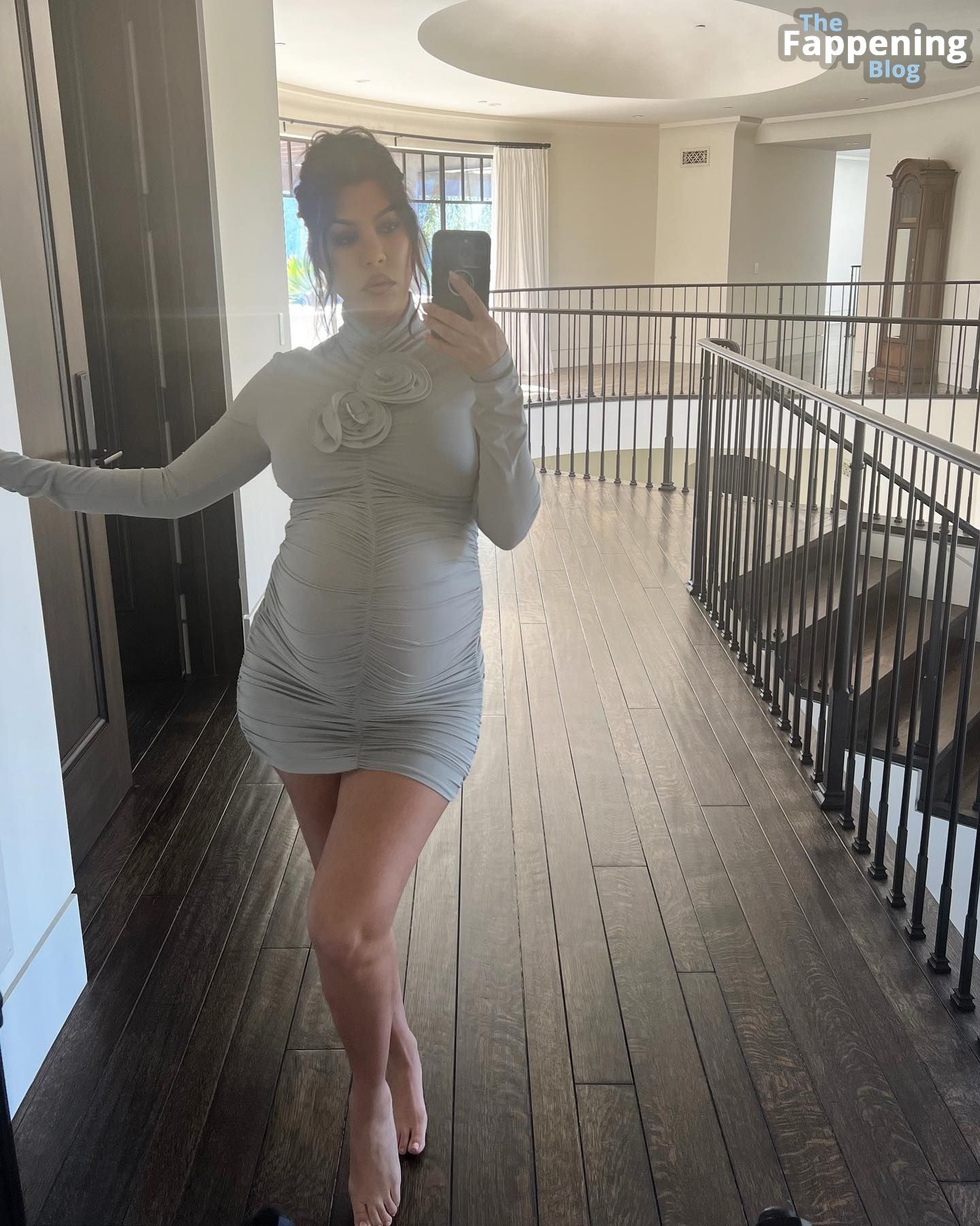 Kourtney Kardashian Hot (11 Photos)