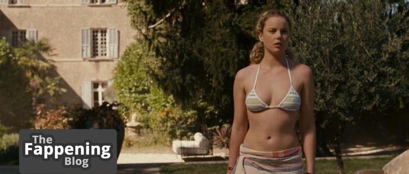 Abbie-Cornish-Nude-and-Sexy-Photo-Collection-5-thefappeningblog.com_.jpg