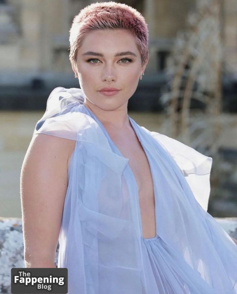 Florence-Pugh-Nude-and-Sexy-Collection-770-thefappeningblog.com_.jpg