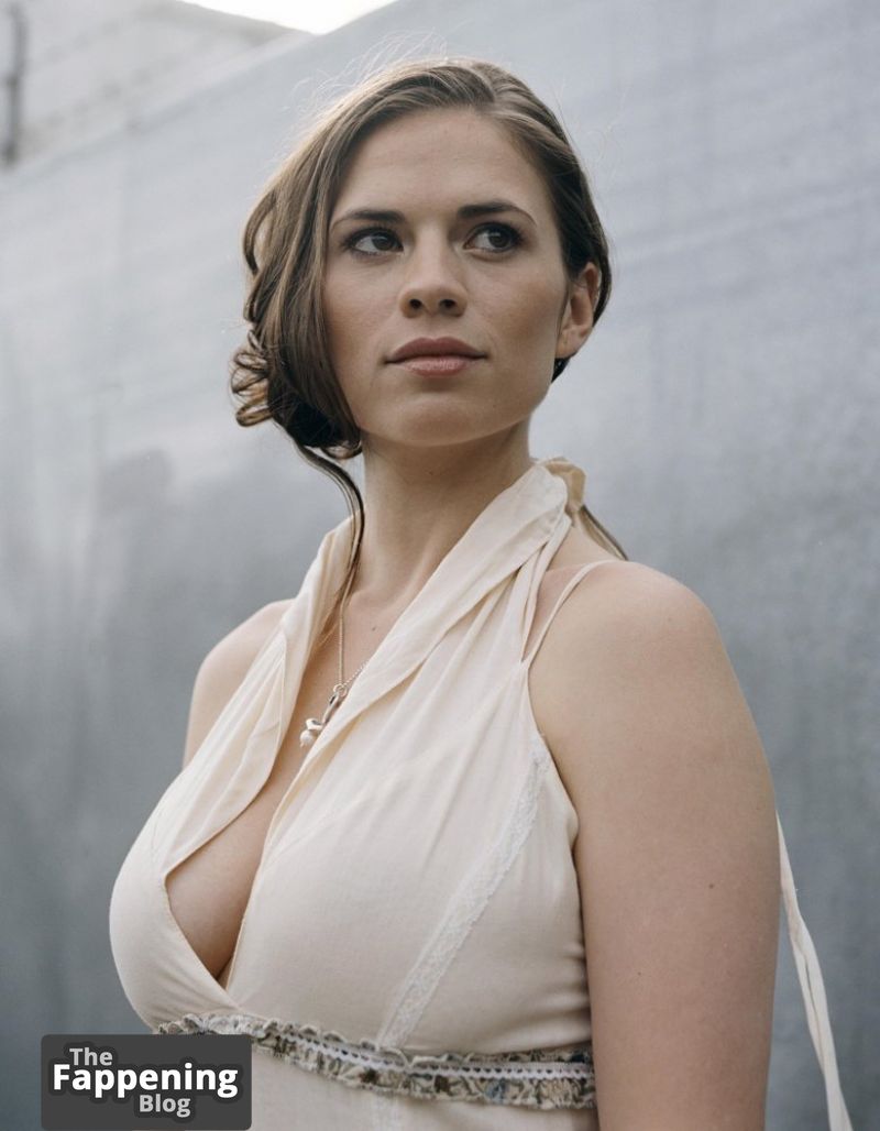 Hayley-Atwell-Nude-and-Sexy-Photo-Collection-2093-thefappeningblog.com_.jpg