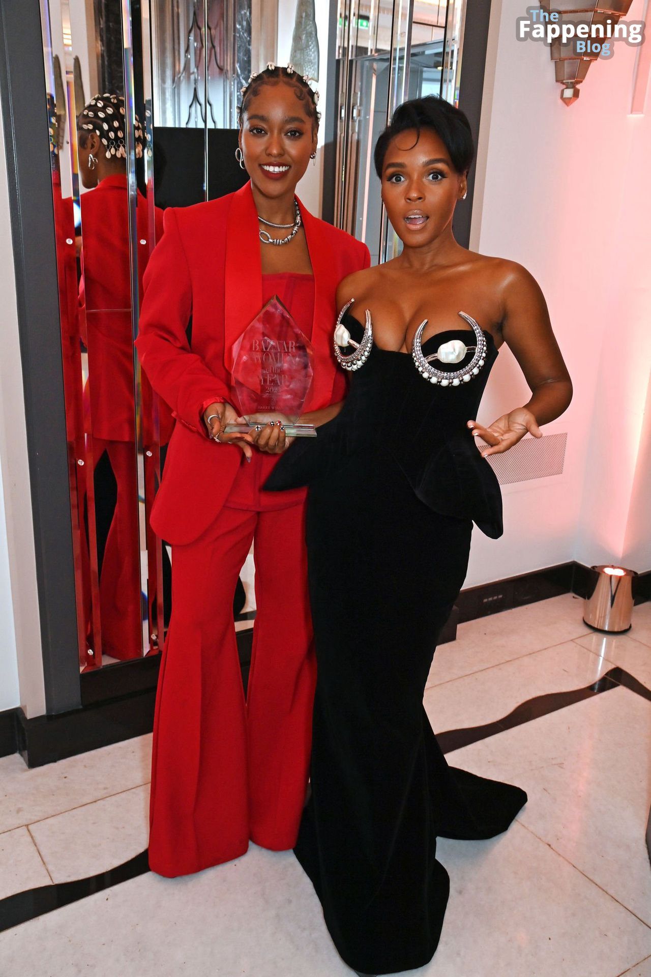 Janelle Monee Displays Her Sexy Boobs at the Harper’s Bazaar Women of the Year Awards (32 Photos)