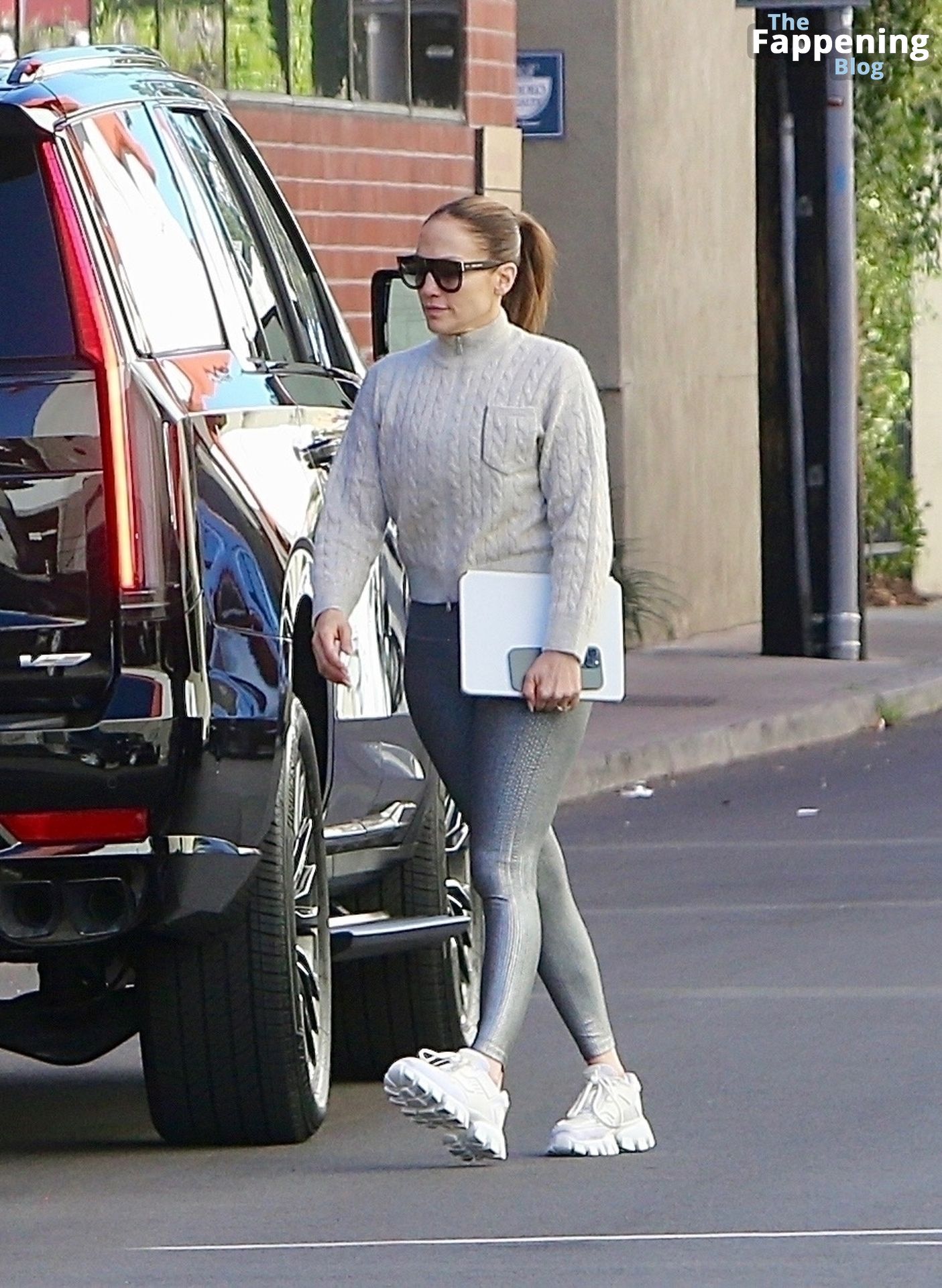 Jennifer Lopez Flaunts Fitness Dedication at Tracy Anderson Gym Post-Thanksgiving (50 Photos)