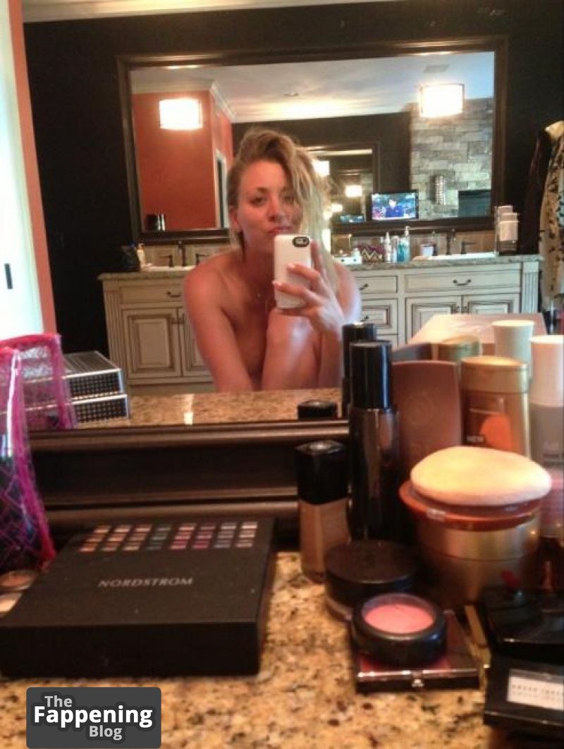 Kaley-Cuoco-Nude-and-Sexy-Photo-Collection-219-thefappeningblog.com_.jpg