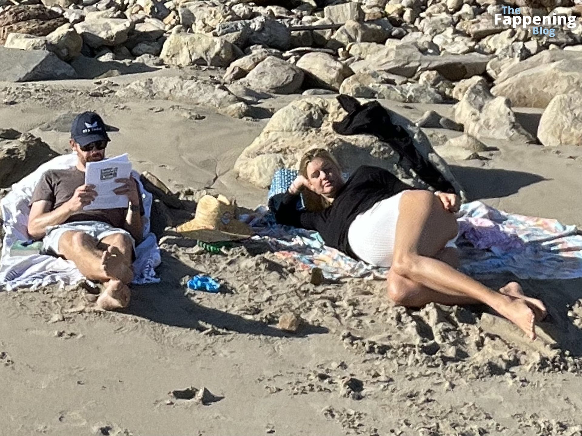Kelly Rohrbach Shows Off Her Pregnancy Bump As She Hits The Beach in Malibu (17 Photos)