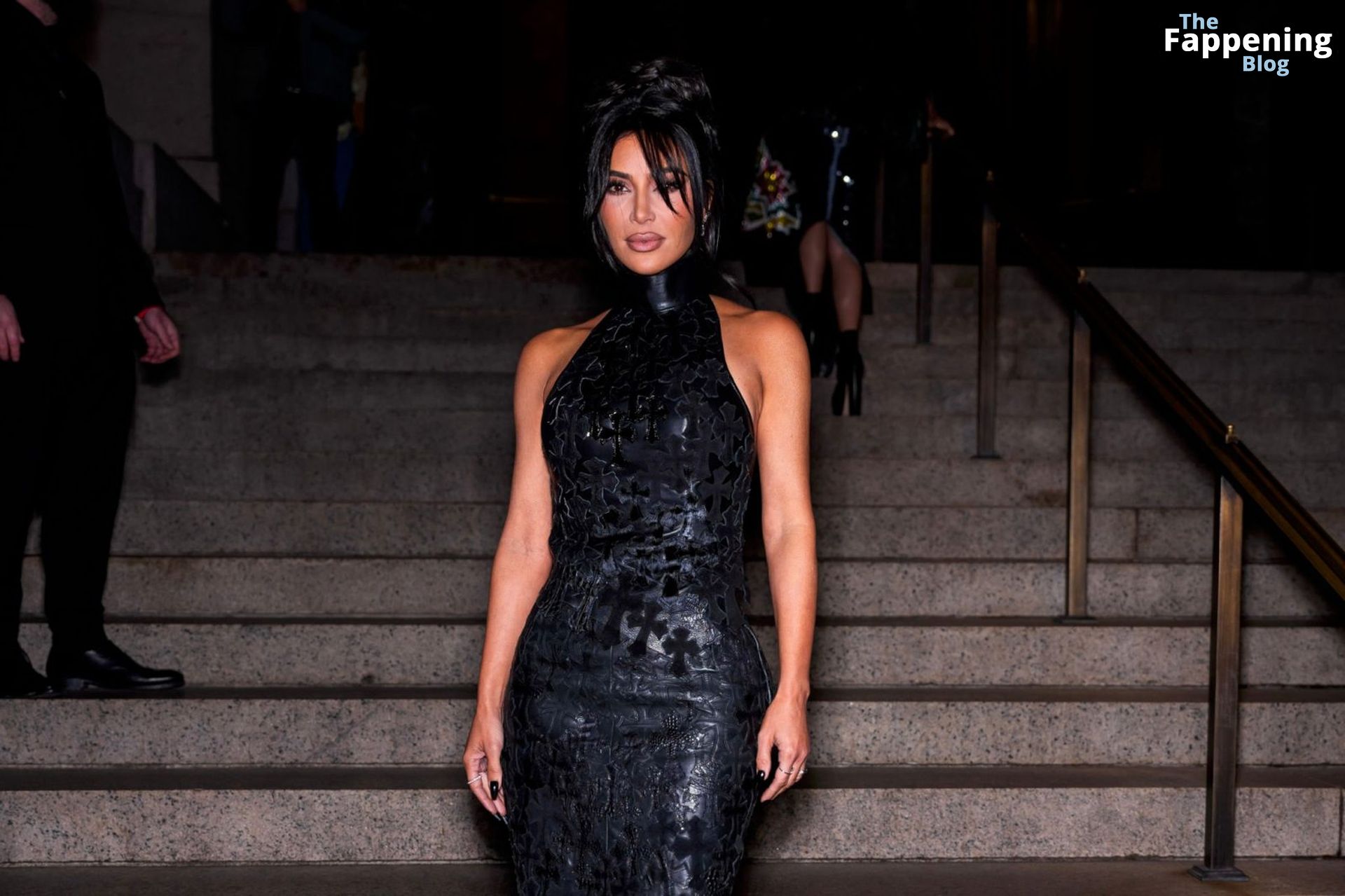 Kim-Kardashian-CFDA-Awards-Curves-14-thefappeningblog.com_.jpg