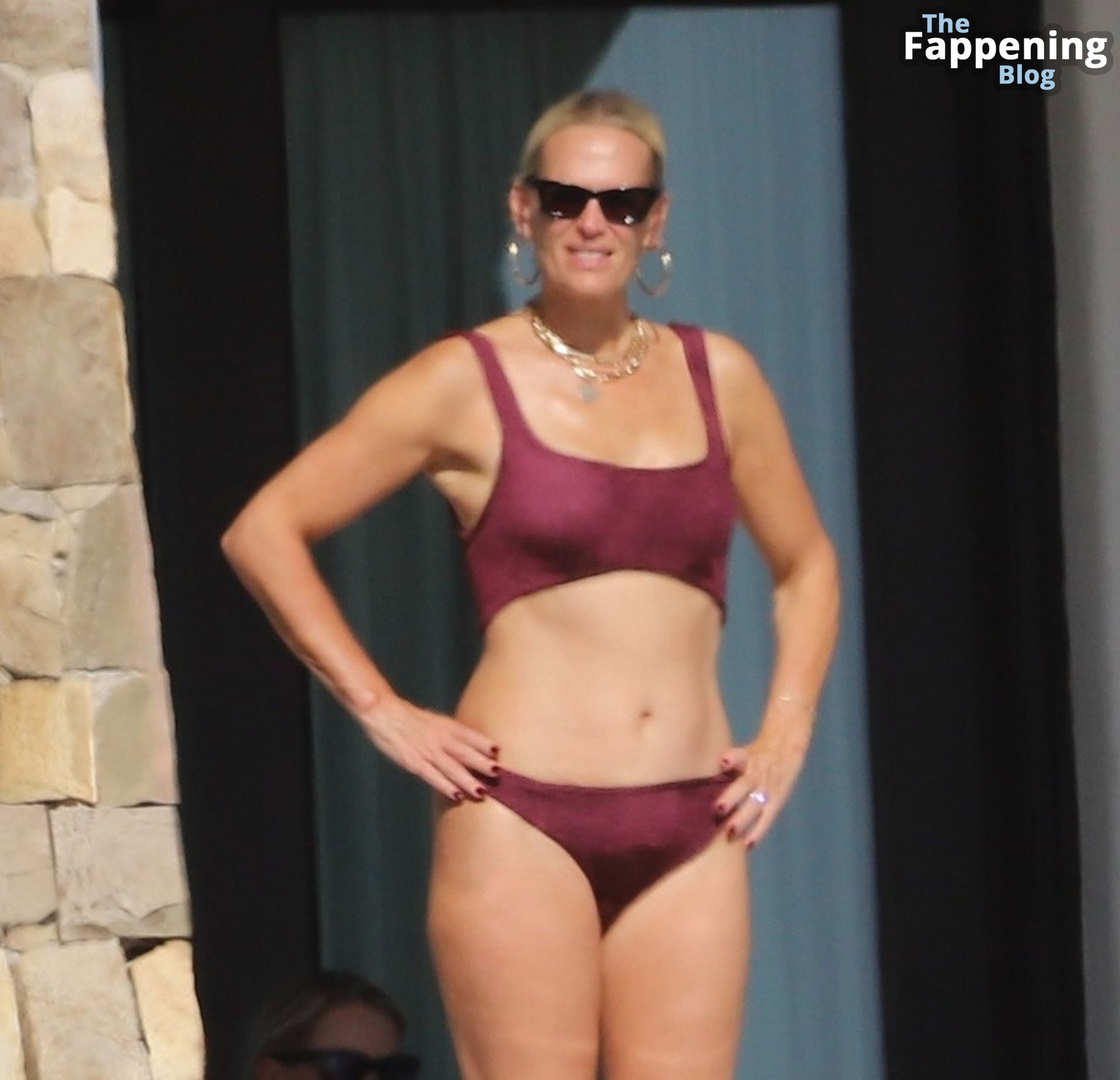 Molly Sims Shows Off Her Sexy Body During a Thanksgiving Vacation in Mexico (52 Photos)