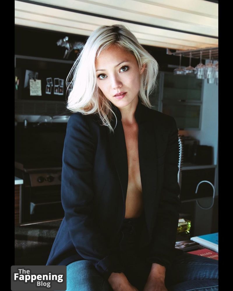 Pom-Klementieff-Nude-and-Sexy-Collection-1823-thefappeningblog.com_.jpg