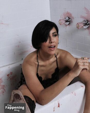 Stephanie Beatriz / Rosa Diaz / bellasramos / iamstephbeatz / stephaniebeatriz Nude Leaks OnlyFans Photo 51