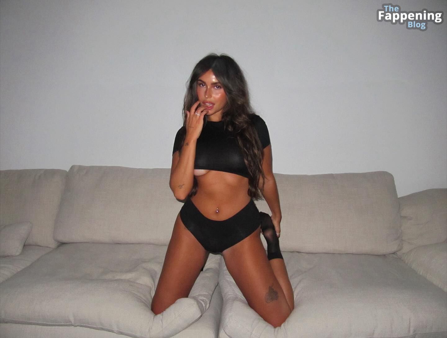 Claudia Tihan Nude &amp; Sexy Collection (19 Photos)