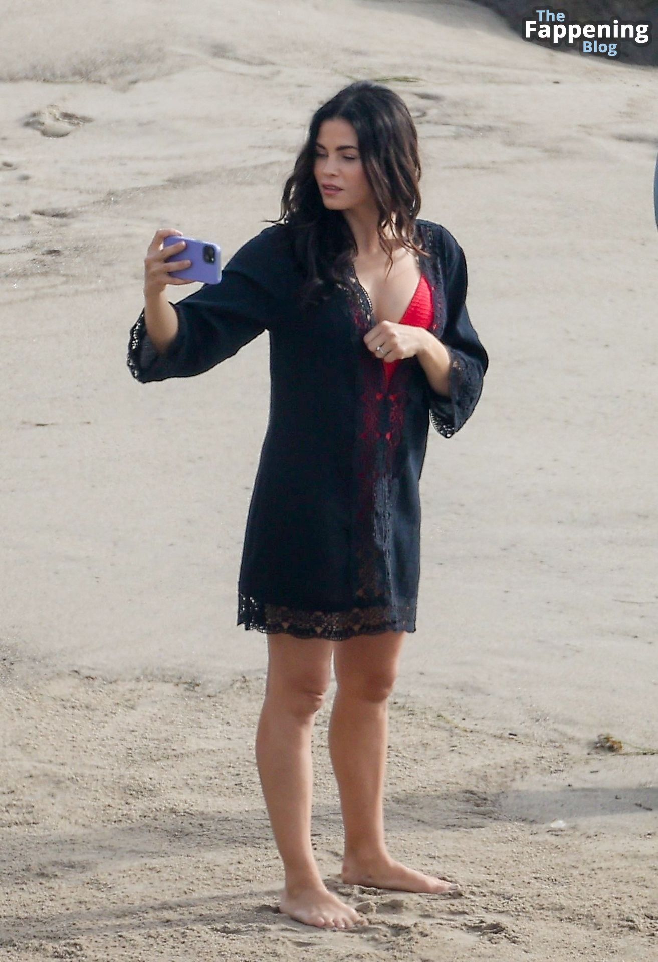 Jenna Dewan Plays a Pregnant Woman in Scenes for “The Rookie” with Nathan Fillion in Malibu (172 Photos)