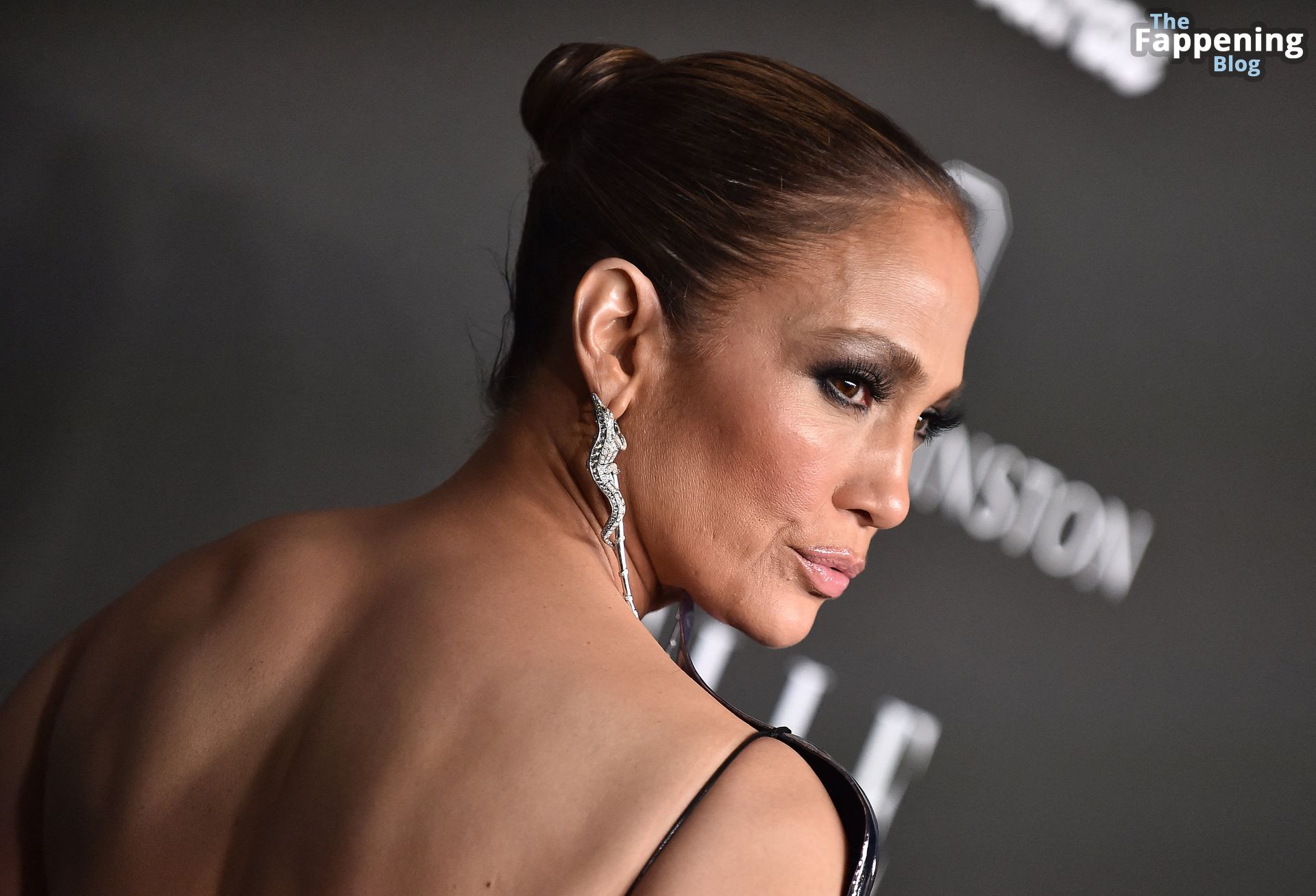 Jennifer-Lopez-Sexy-49-The-Fappening-Blog.jpg
