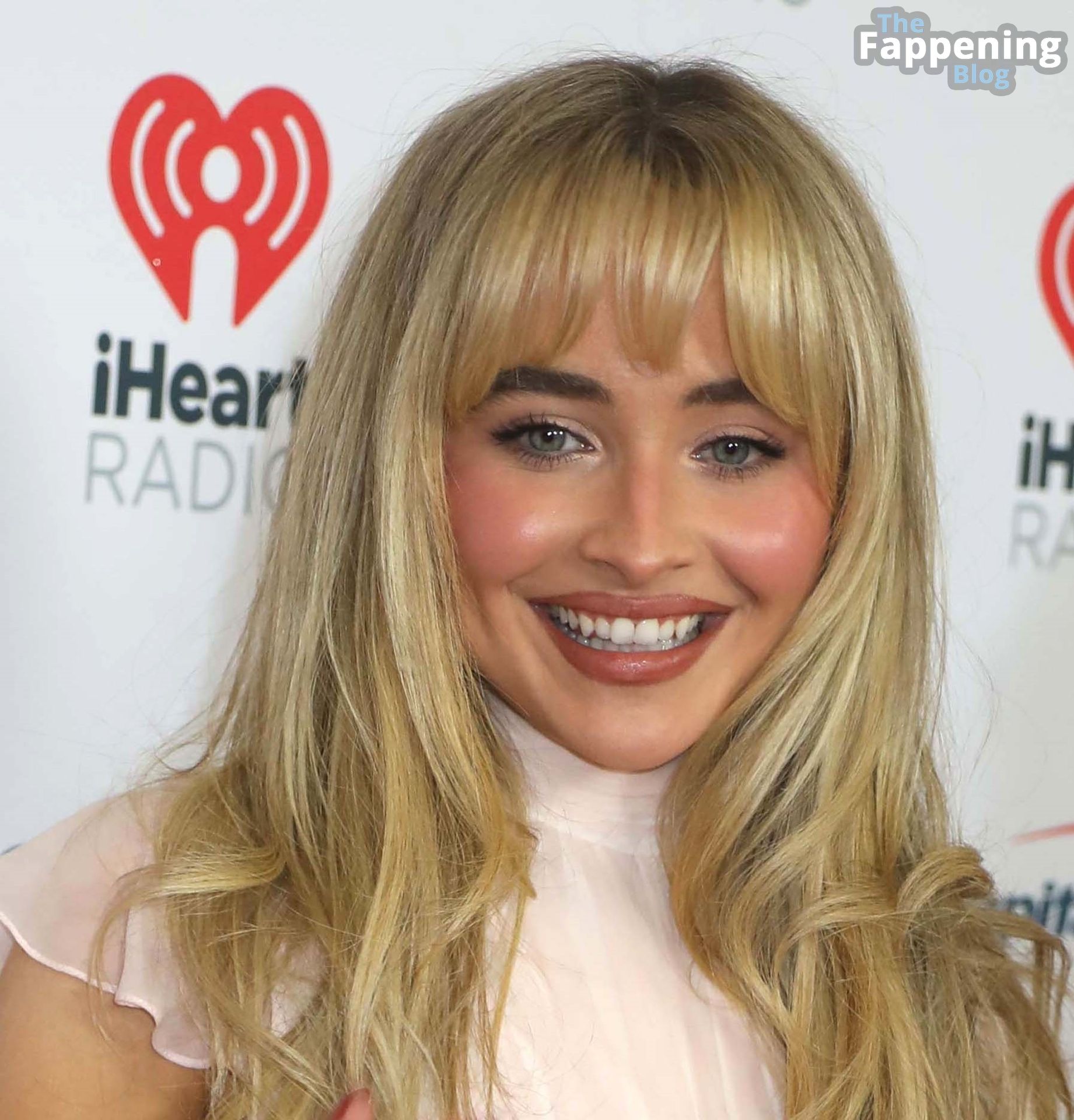 Sabrina Carpenter Displays Her Sexy Legs at the 2023 Z100’s IHeartRadio Jingle Ball (75 Photos)