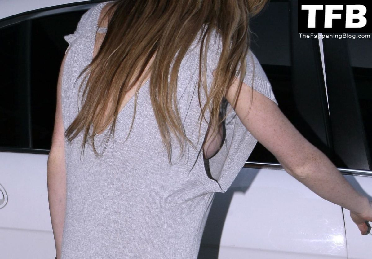 Lindsay Lohan Nude &amp; Sexy Collection – Part 7 (150 Photos)