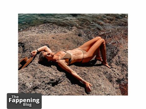 Delfina Blaquier / delfinablaquier Nude Leaks Photo 43