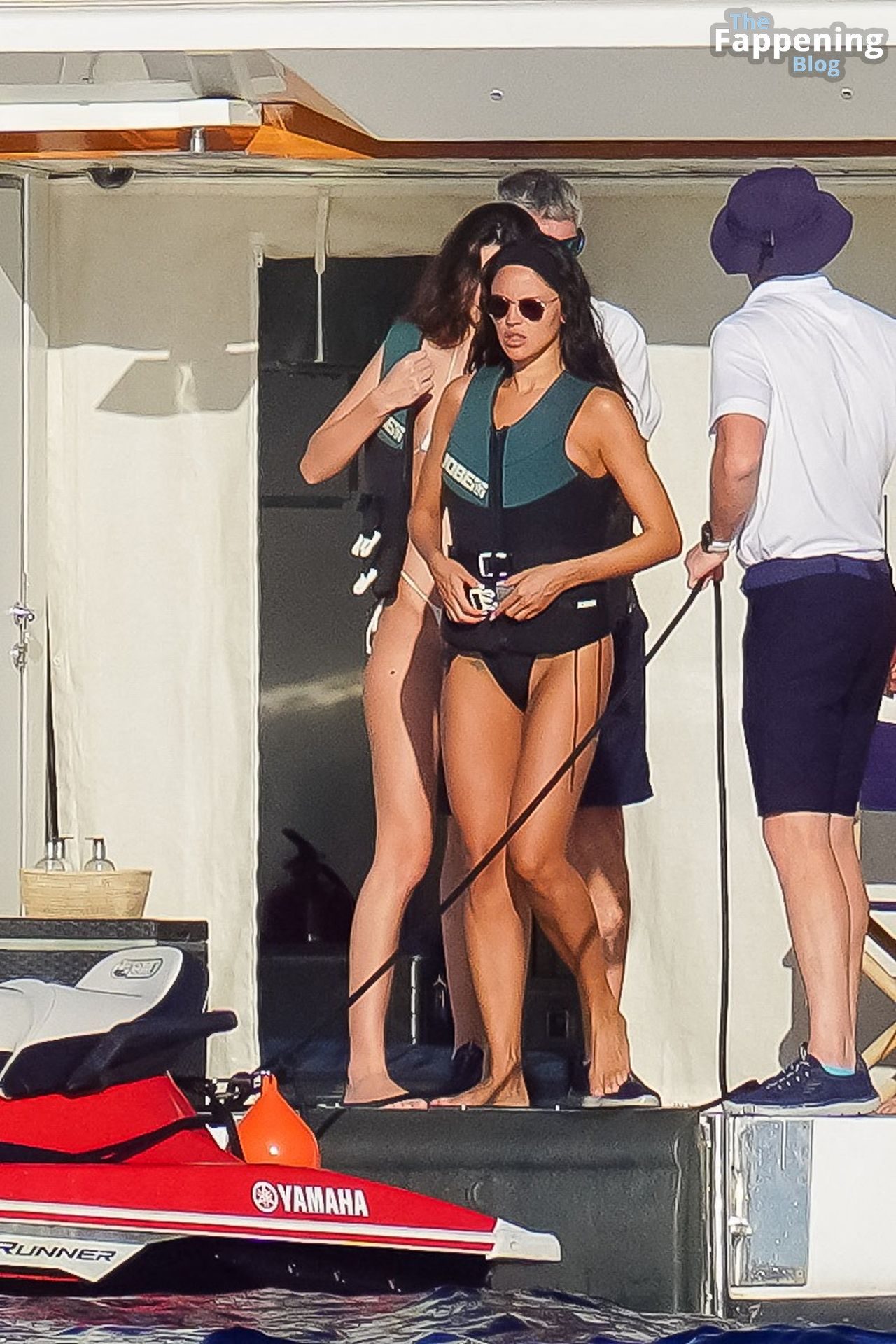 Eiza Gonzalez Shows Off Her Sexy Curves in a Black Bikini in St Barts (54 Photos)