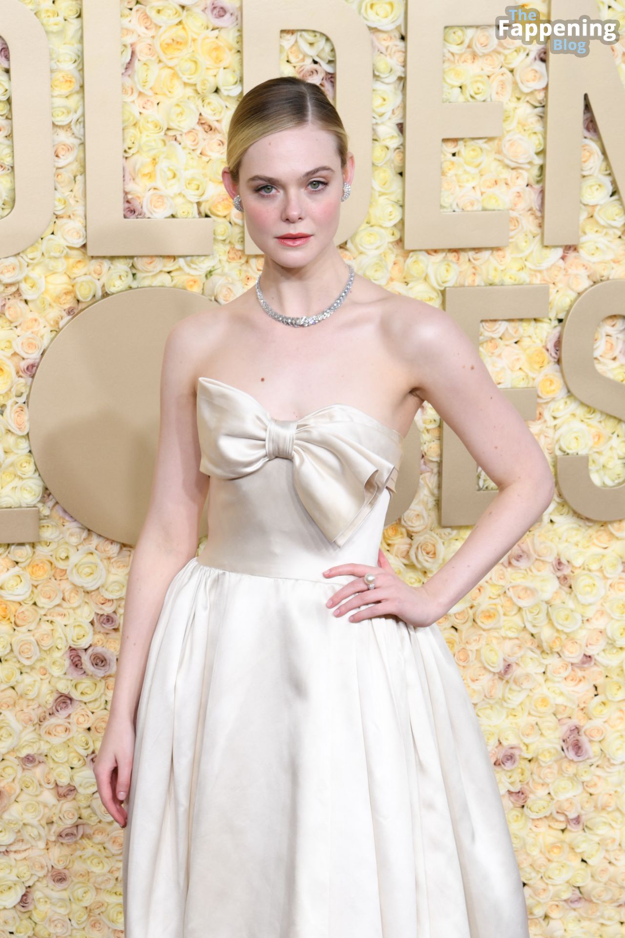 Elle-Fanning-Sexy-3-The-Fappening-Blog.jpg