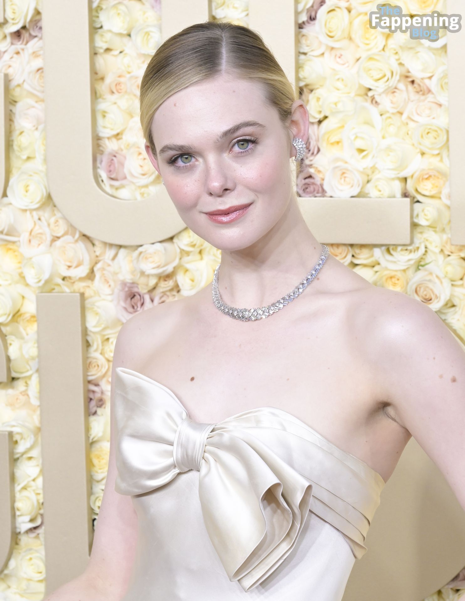 Elle-Fanning-Sexy-39-The-Fappening-Blog.jpg