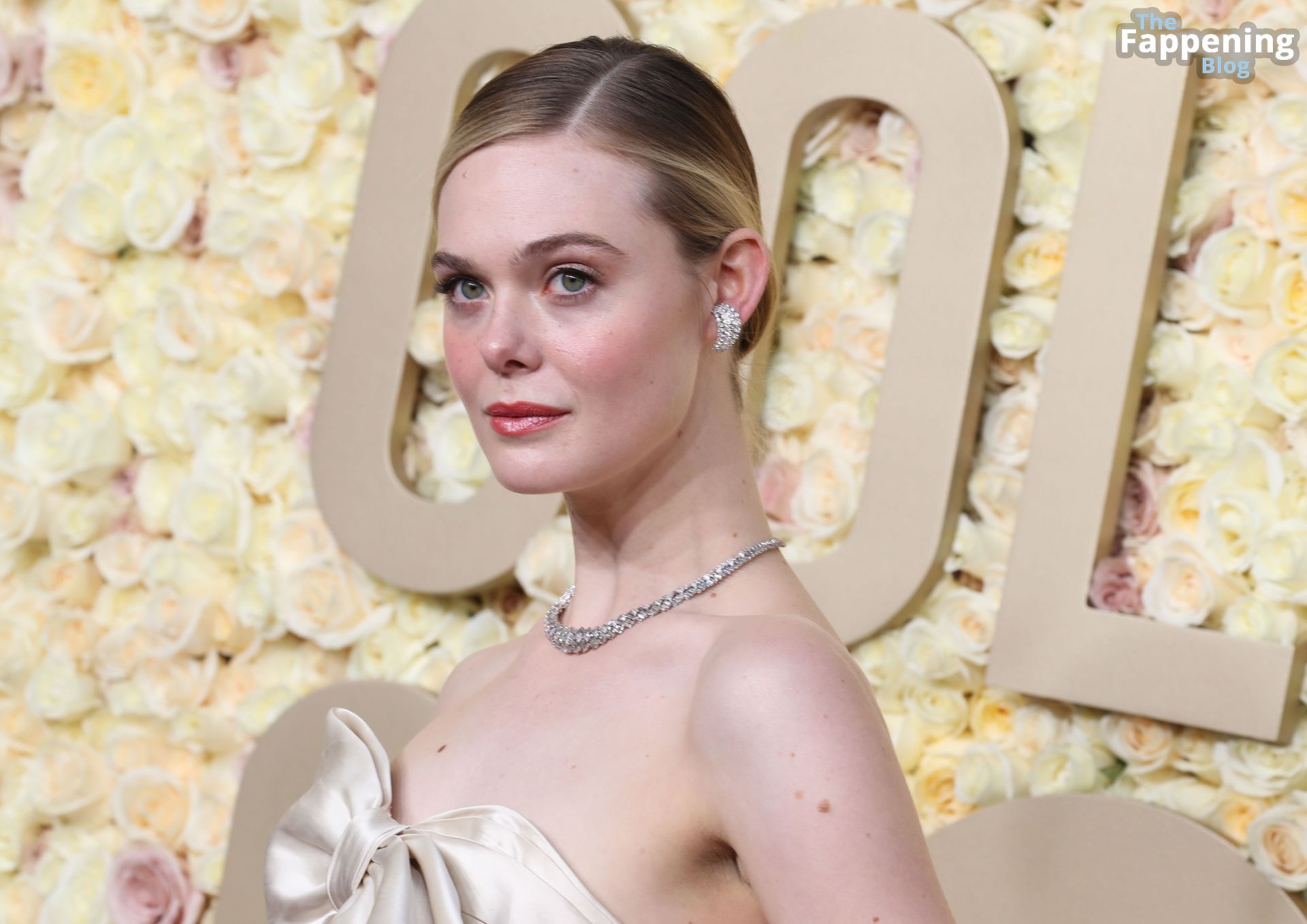 Elle-Fanning-Sexy-78-The-Fappening-Blog.jpg