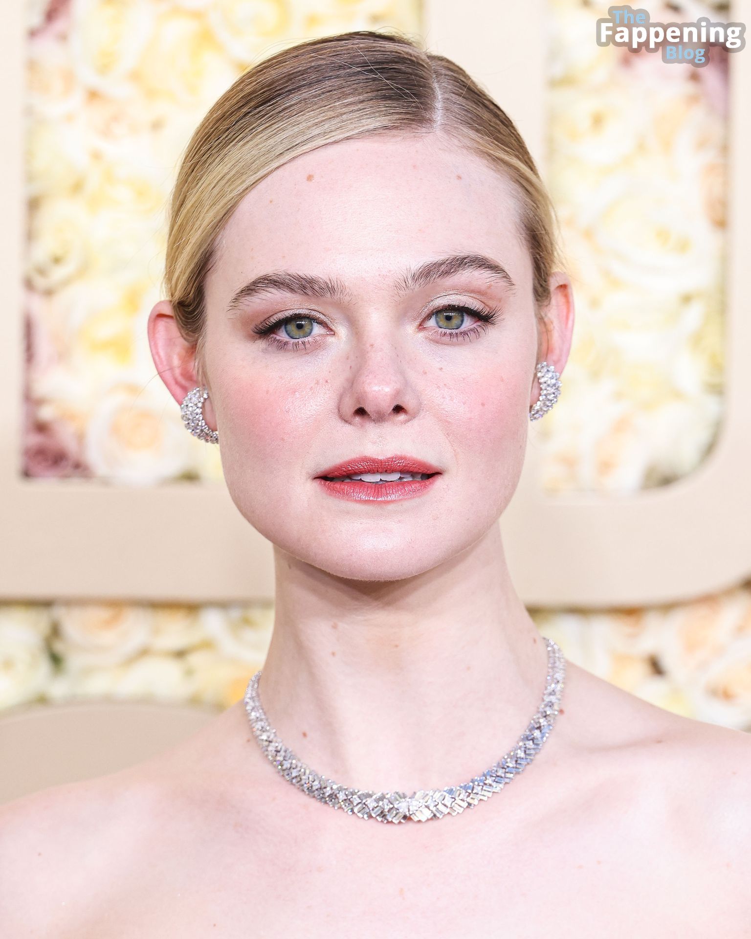Elle-Fanning-Sexy-88-The-Fappening-Blog.jpg