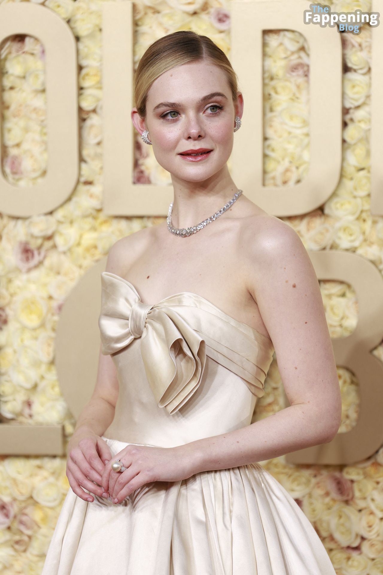Elle-Fanning-Sexy-95-The-Fappening-Blog.jpg