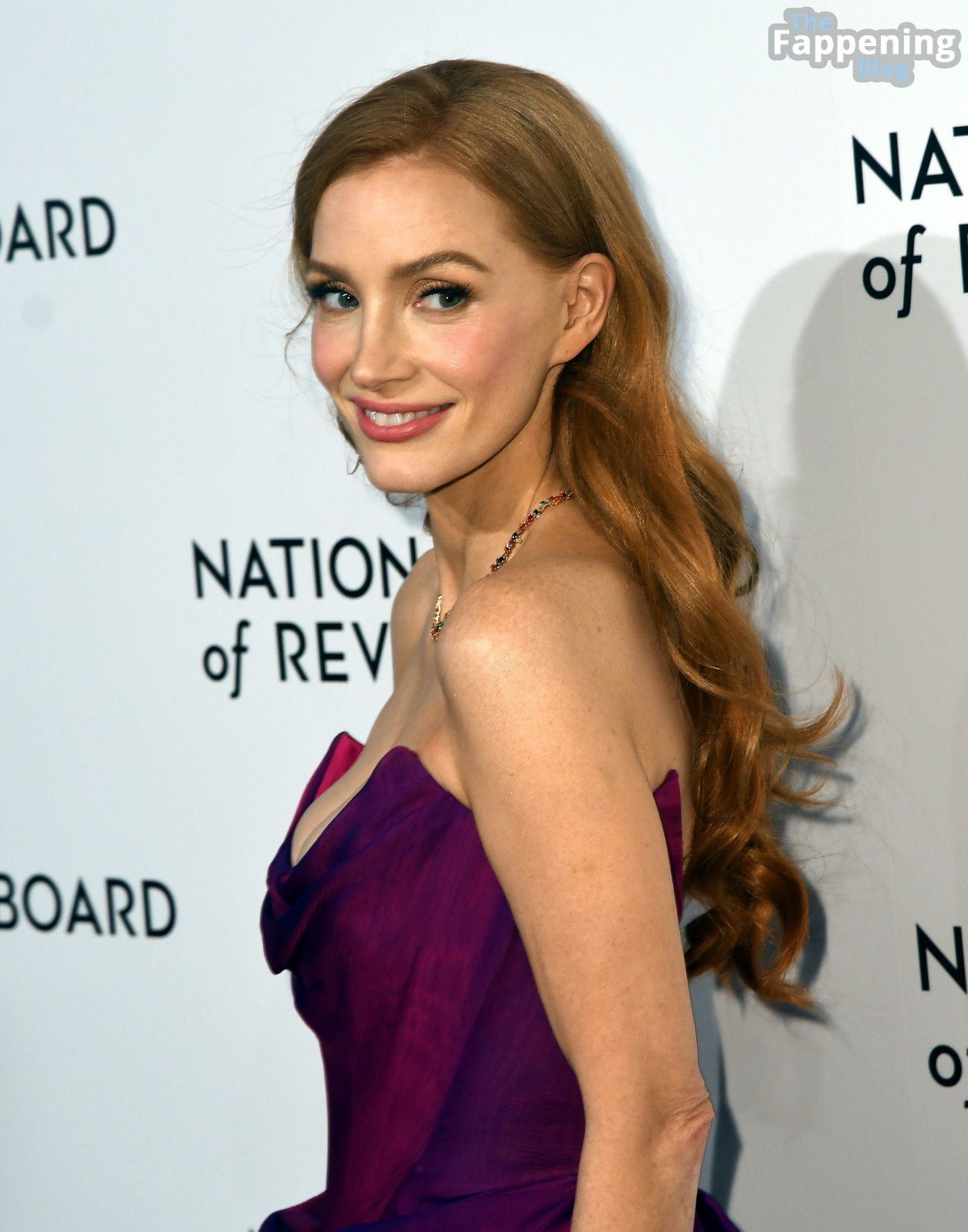 Jessica Chastain Stuns With Her Cleavage at The National Board Of Review Gala (113 Photos)