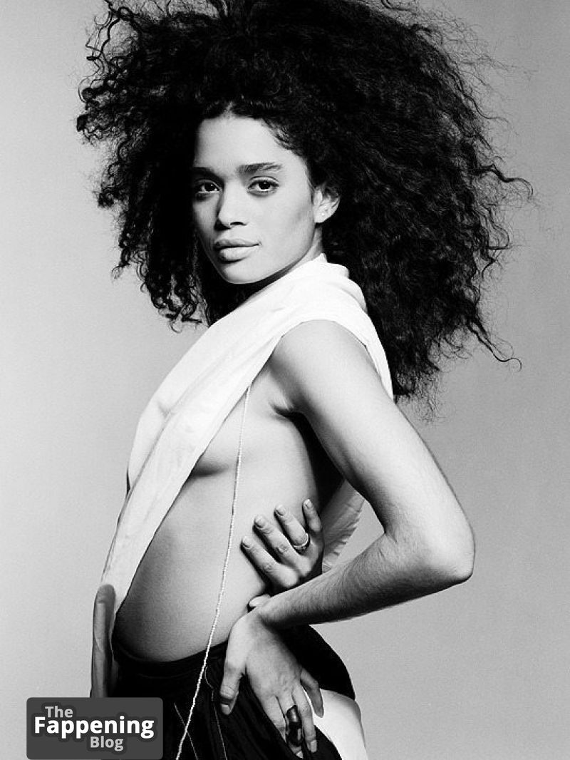 Lisa-Bonet-Nude-and-Sexy-Photo-Collection-5-The-Fappening-Blog.jpg