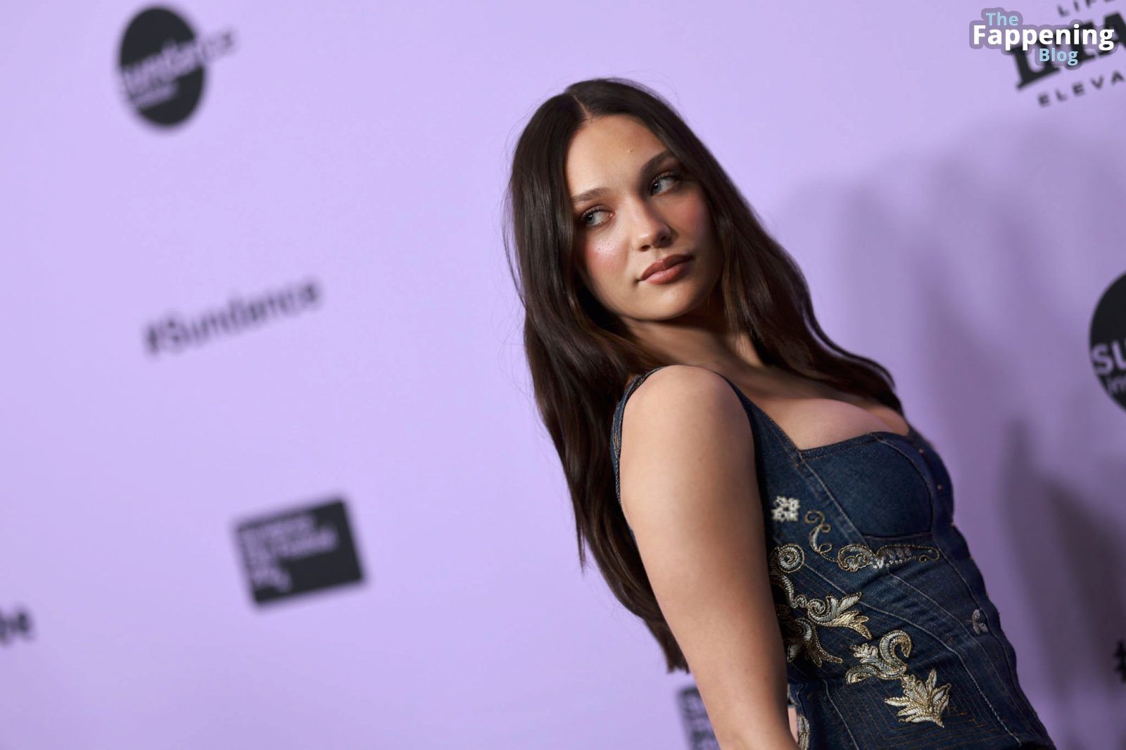 Maddie-Ziegler-My-Old-Ass-Premiere-Sexy-Cleavage-8-thefappeningblog.com_.jpg