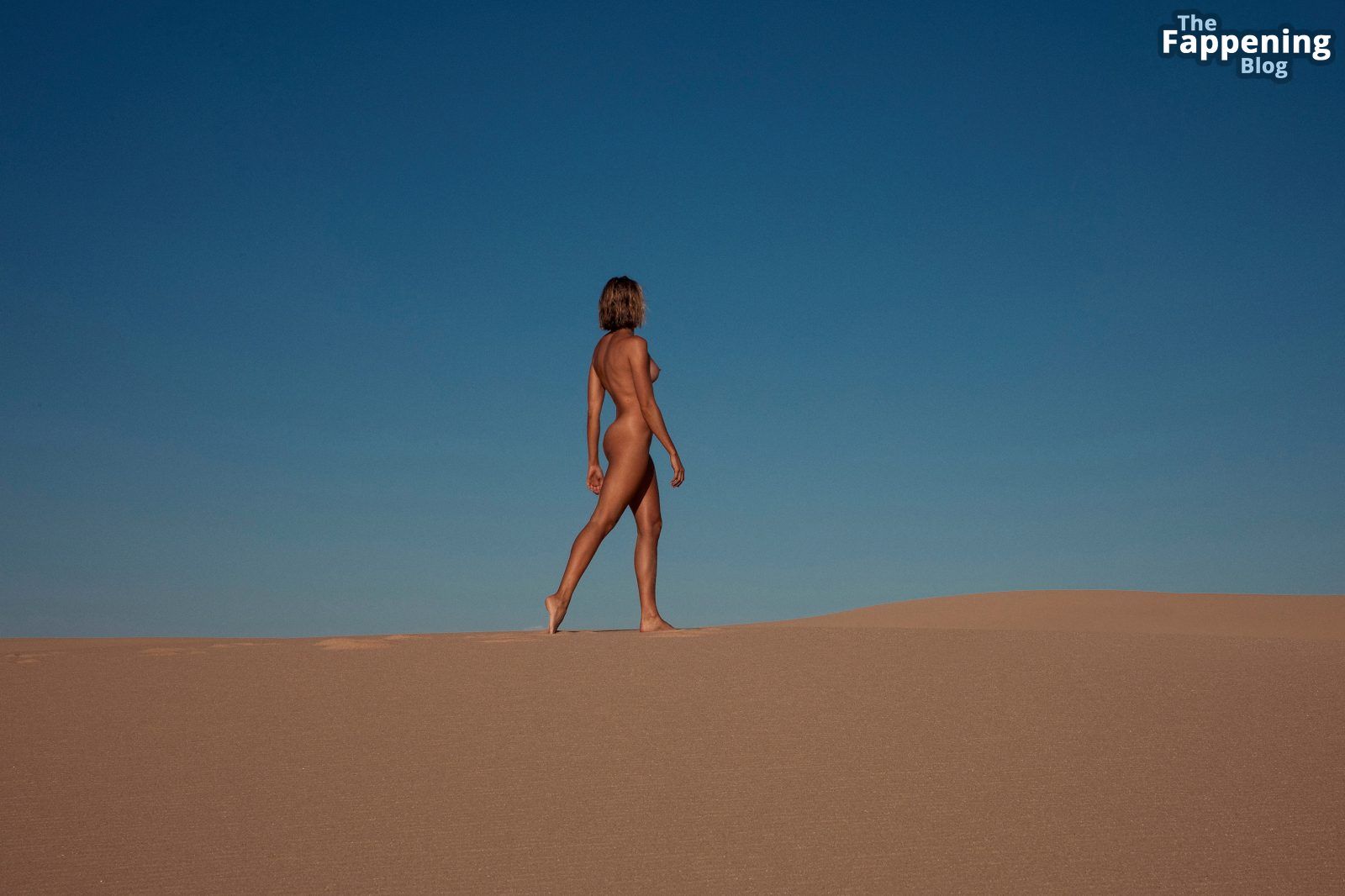 Natalie Roser Nude – Series Magazine Issue 47 (38 Photos)
