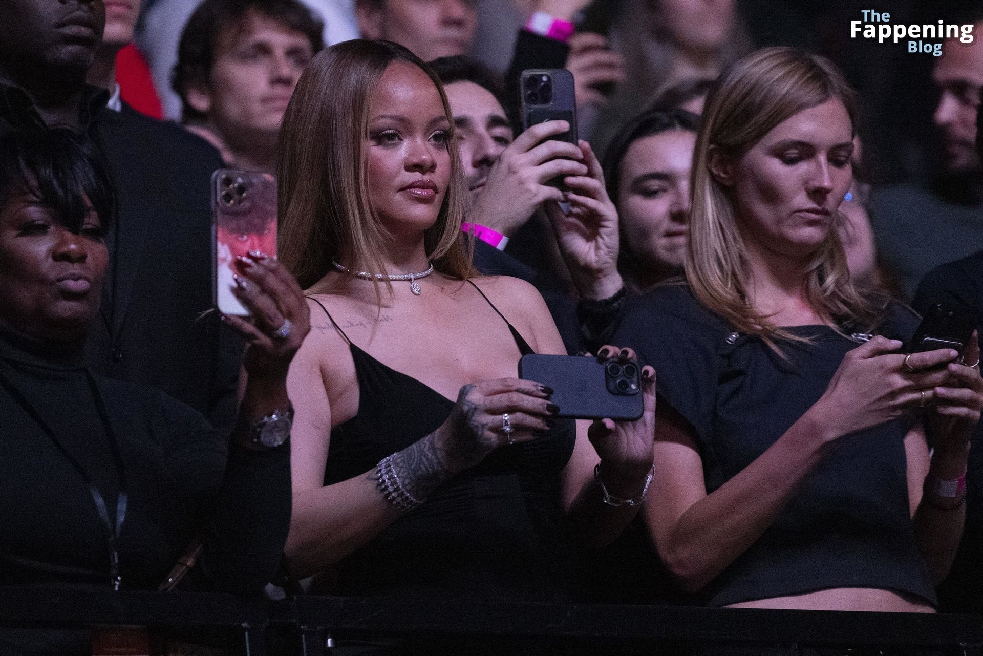 Rihanna Displays Nice Cleavage at the “Le Gala des Pièces Jaunes” Event in Paris (52 Photos)